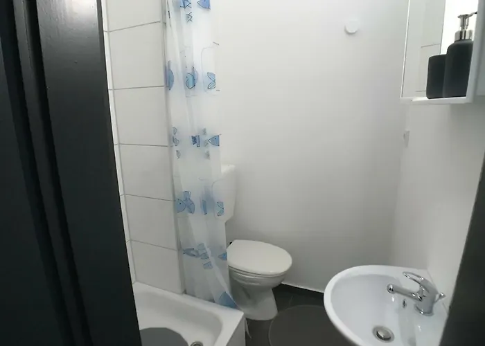 Living @ Klassvilla Weserwehr No. 5 アパート ブレーメン